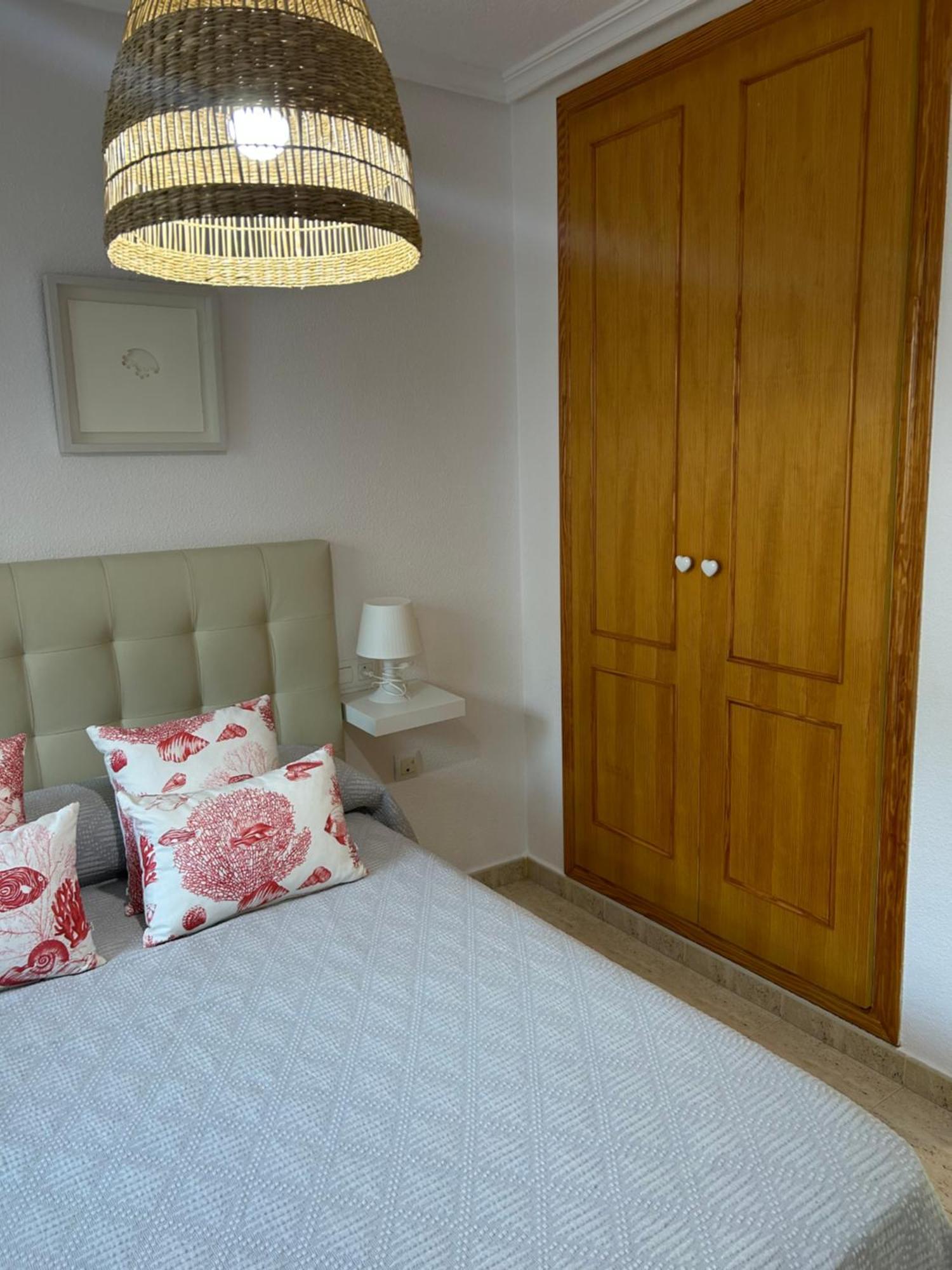 Acogedor Apartamento En La Playa Вера Экстерьер фото